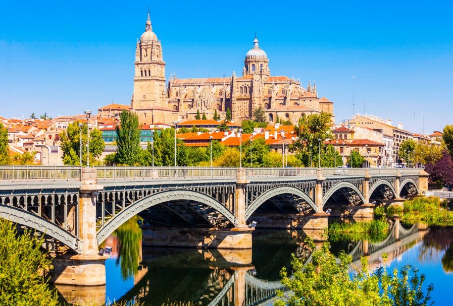 Alcázar de Salamanca (restos), Spain